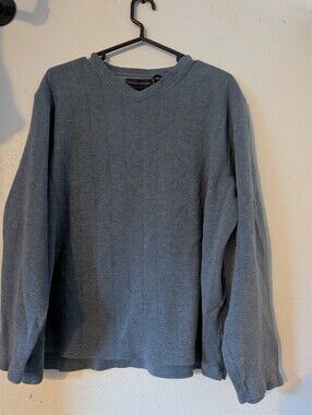 Men's Banana Republic Light Grey Sweater!